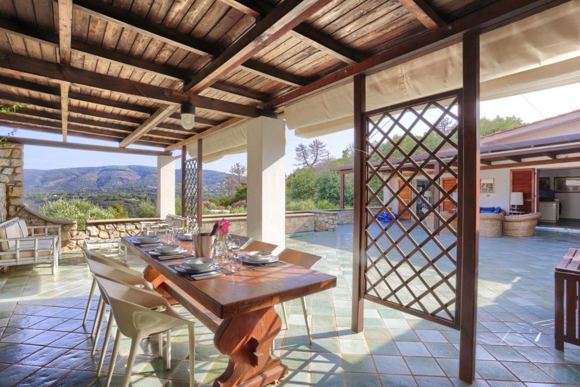 Residence Les Oliviers Porto Azzurro Eksteriør bilde