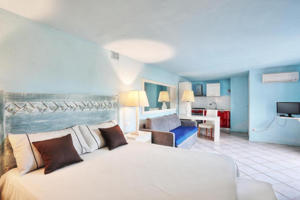 Residence Les Oliviers Porto Azzurro Eksteriør bilde
